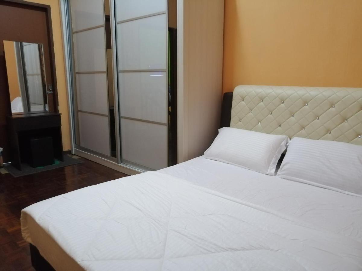 Kluang Barat Homestay Ngoại thất bức ảnh