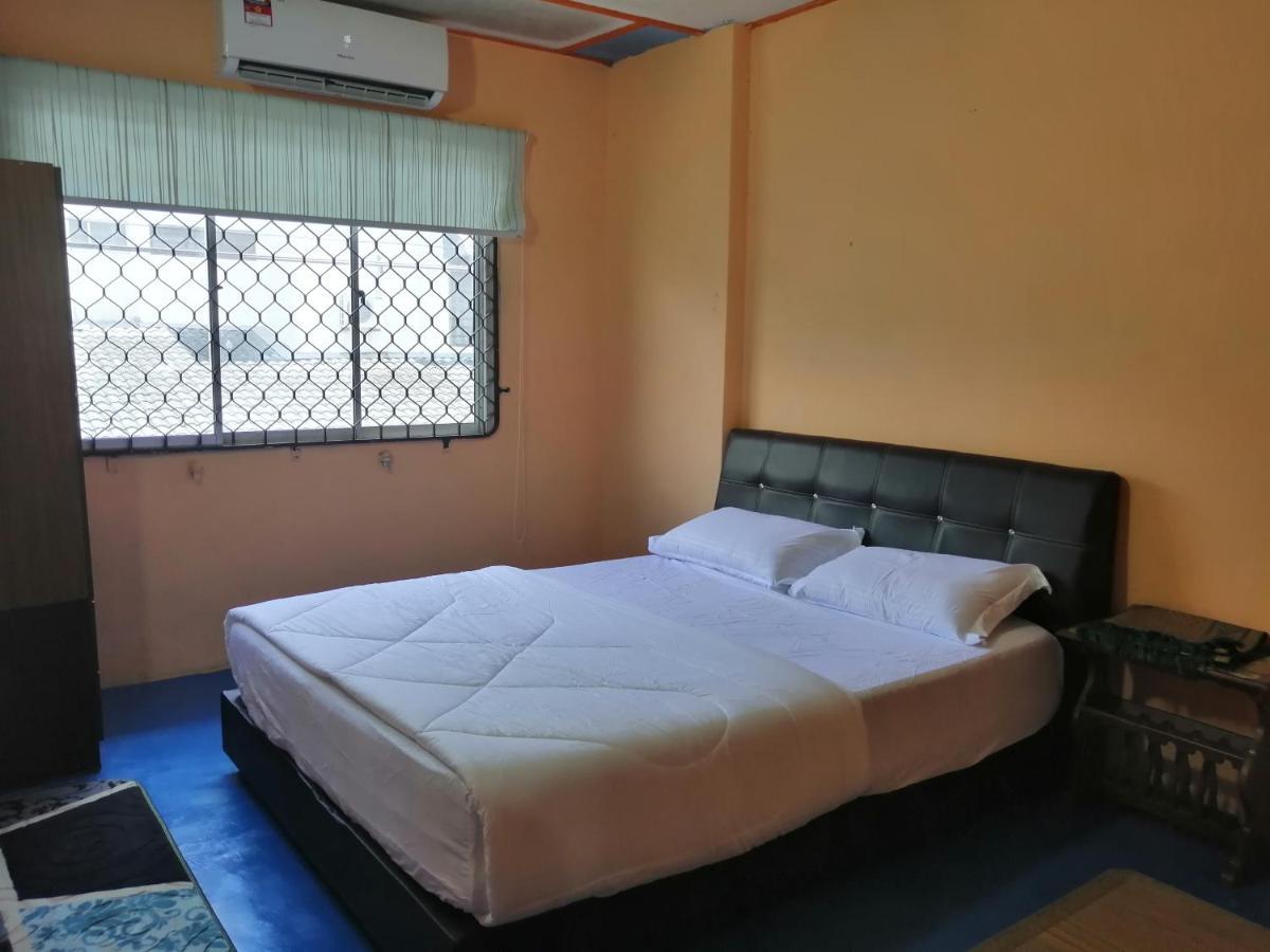 Kluang Barat Homestay Ngoại thất bức ảnh